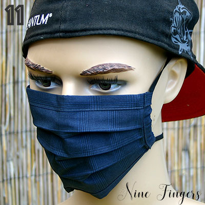 11 Faltenmaske Blau Anthrazit kariert 10 € ohne, 11 € mit Nasenbügel