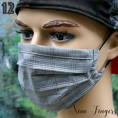 12 Faltenmaske Grau kariert 10 € ohne, 11 € mit Nasenbügel